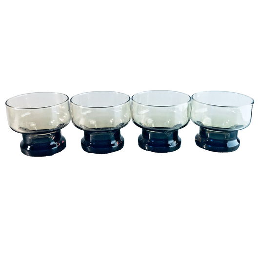 Vintage RAUCHGLAS 7,5 cm Wassergläser 4 er Set Gläser Trinkgläser Glas 