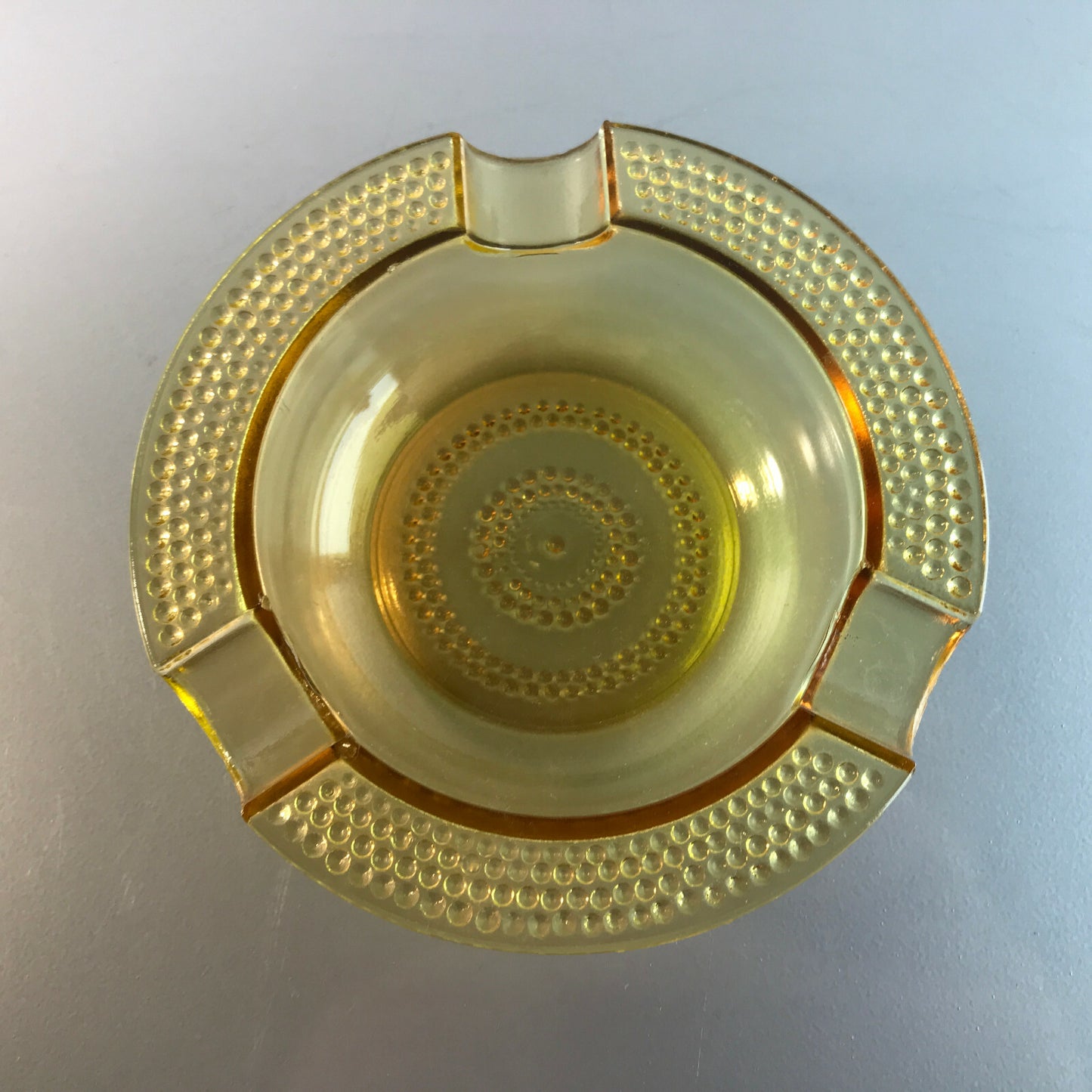 Ascher Glas gelb 13,2 cm Aschenbecher 60er Vintage Noppen