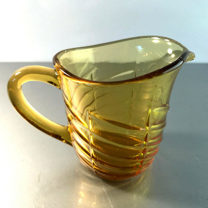KARAFFE Glas Kännchen BERNSTEIN gelb Milchkännchen Vintage H 8 cm