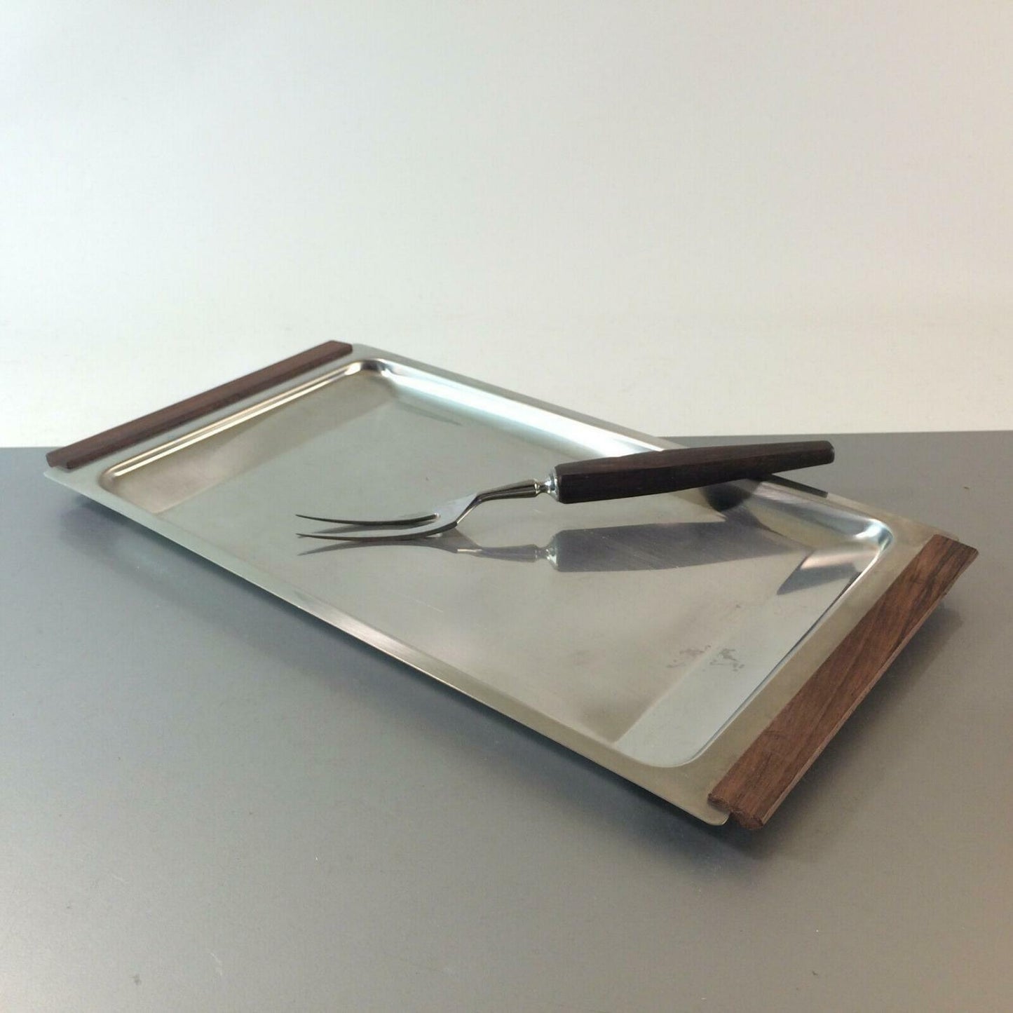 Tablett EDELSTAHL & Holz Teak MID Century 50er 60er 38 cm x 21 cm  GABEL