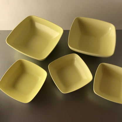 Vintage Schalen Set Schälchen pastell gelb 50er 60er Kunststoff CENTURY