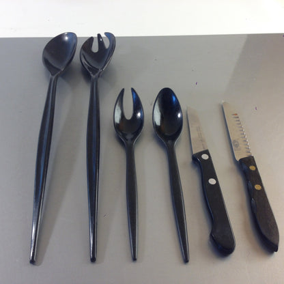 Küchenhelfer Konvolut Küchenmesser schwarz Salatbesteck Besteck Löffel
