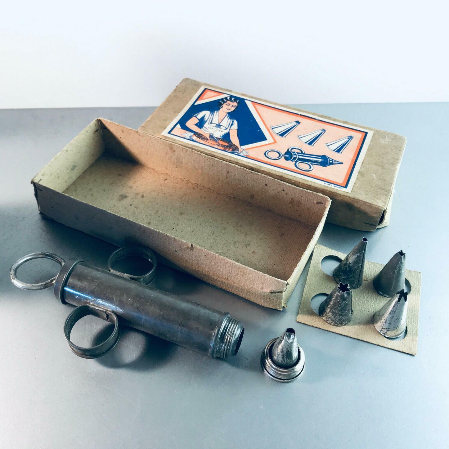 Alte Konditorspritze zum Befüllen Verzieren Dekorieren Metall in OVP 40er