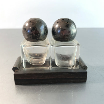 Art Déco Salt- und Pfefferstreuer Set Glas Metall Holz 20er 30er mini
