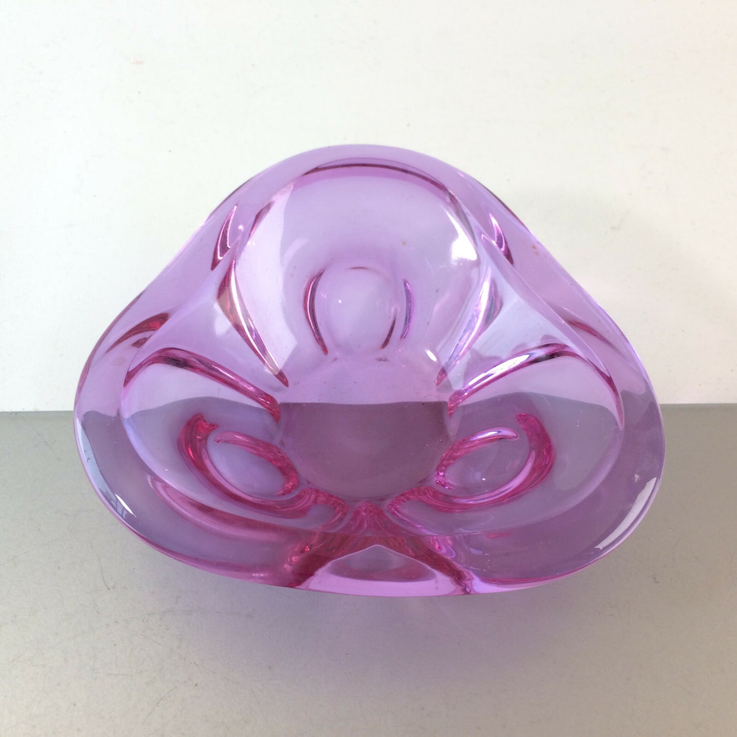 MID CENTURY Glas 50er 60er Vintage Schale lila rosa 16 cm