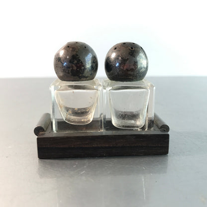 Art Déco Salt- und Pfefferstreuer Set Glas Metall Holz 20er 30er mini