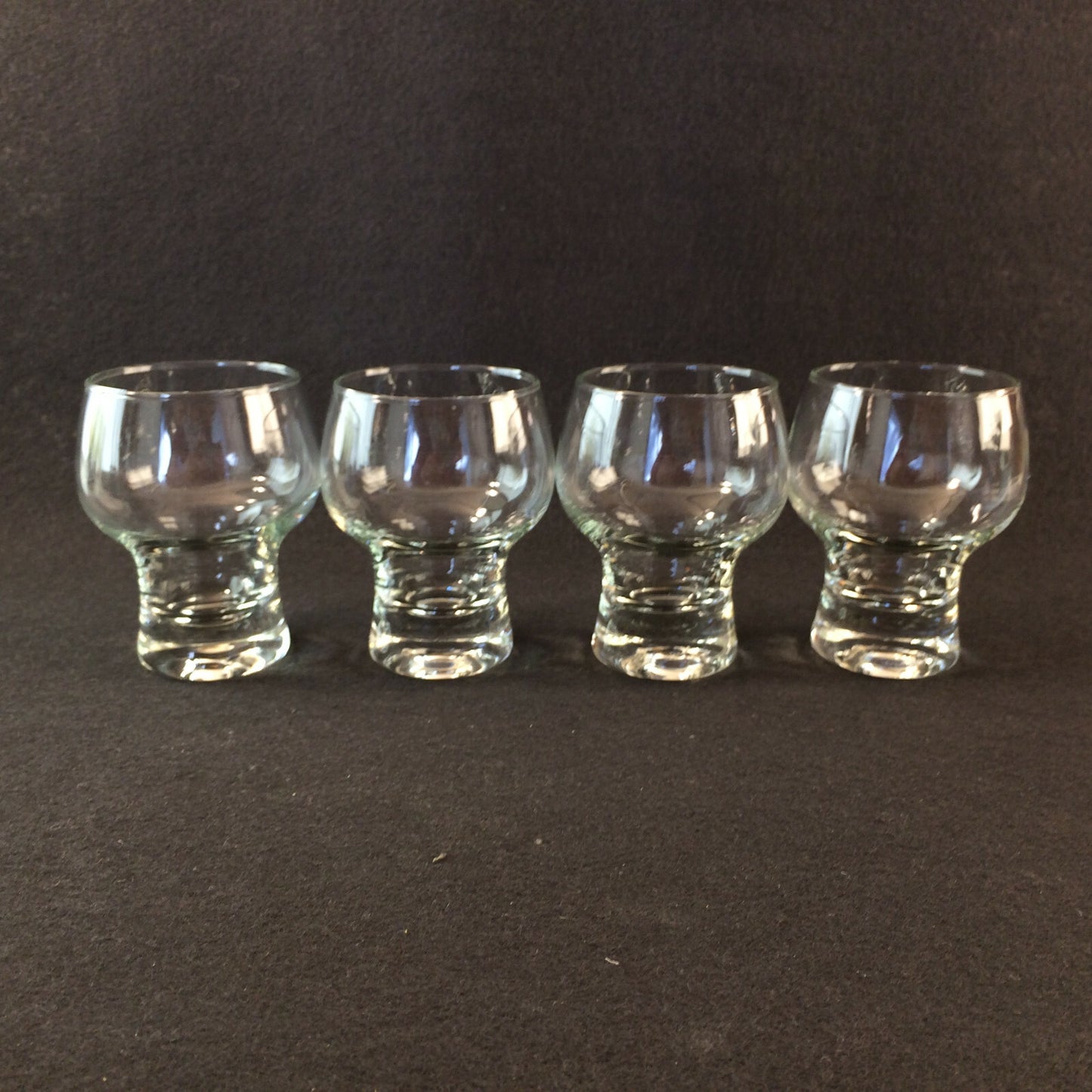Likörgläser 7,1 cm 4er Set 50er 60er Schnapsgläser Gläser Glas