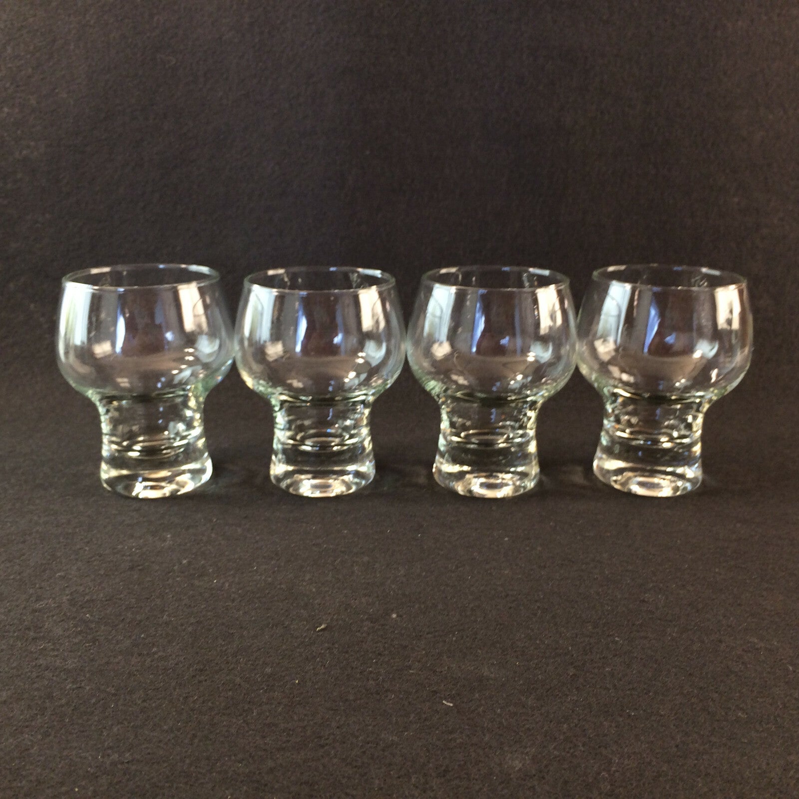 Likörgläser 7,1 cm 4er Set 50er 60er Schnapsgläser Gläser Glas