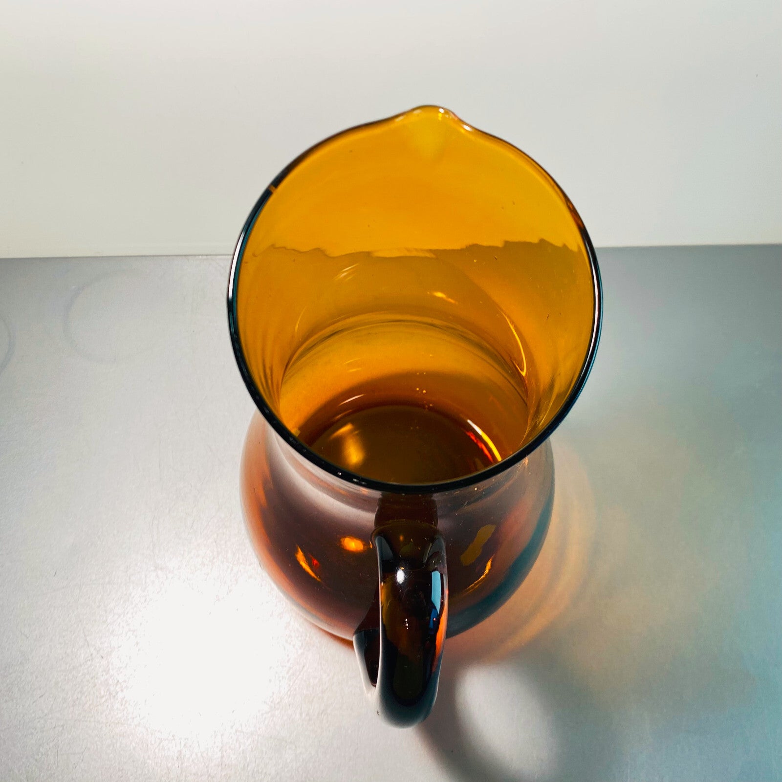 Kanne Karaffe 50er 60er 21 cm Bernstein braun VINTAGE Glas Saftkrug