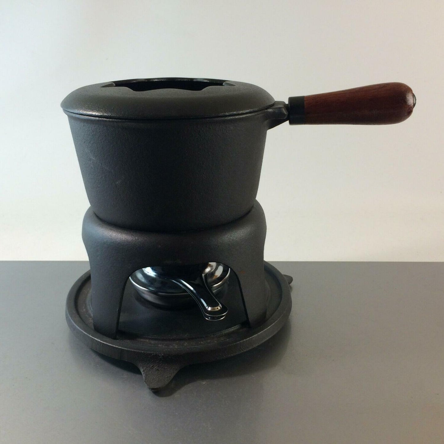 HP Käsefondue Topf Gusseisen mit Stövchen Eisen Metall Vintage FONDUE