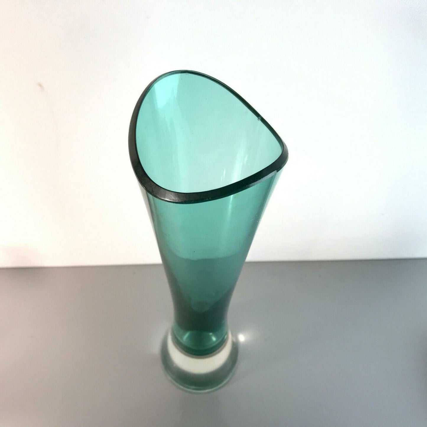 Vintage VASE Glasvase Design 60er 50er MID CENTURY grün 28 cm