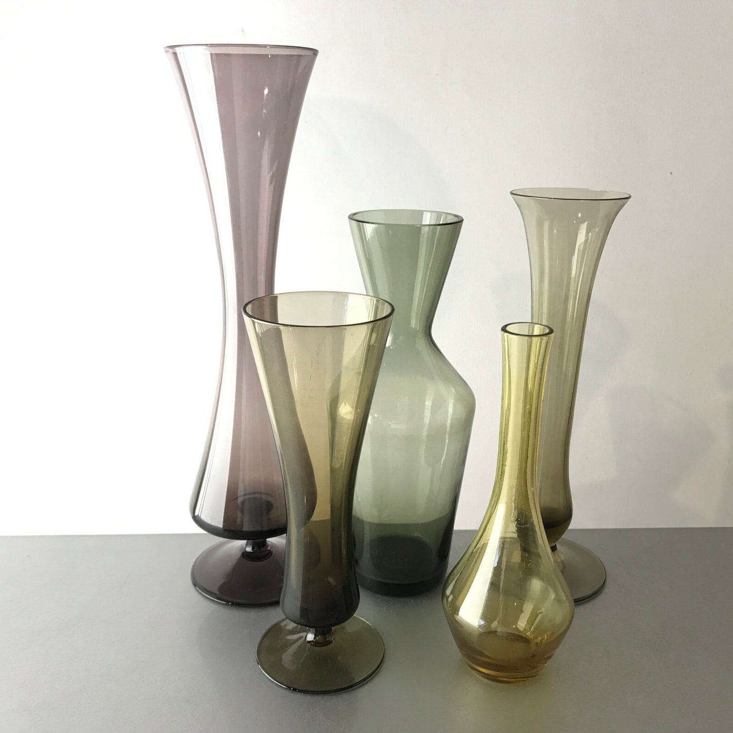 Gläser VINTAGE Vasen Set 50er 60er MID CENTURY Rauchglas Konvolut  lila