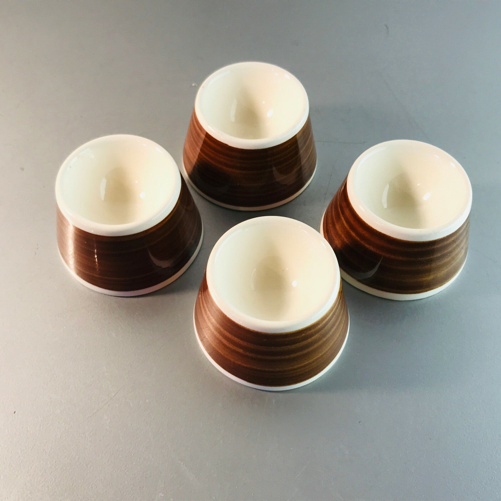 Keramik Eierbecher 4 er Set braun beige Vintage 60er