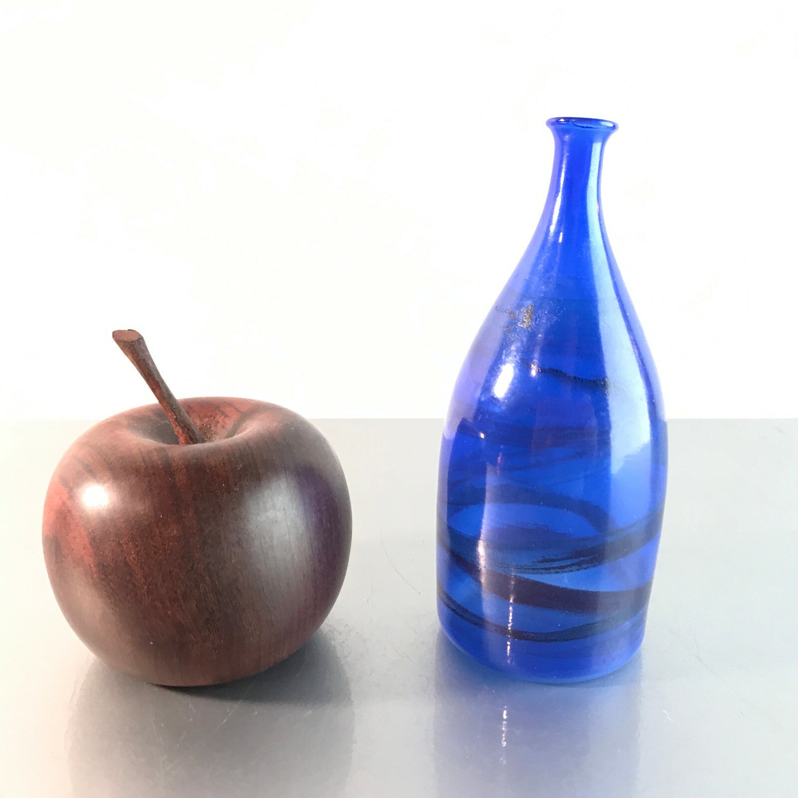 Vintage blau Vase 50er 60er 13 cm MID CENTURY feines dünnes Glas Dekoration
