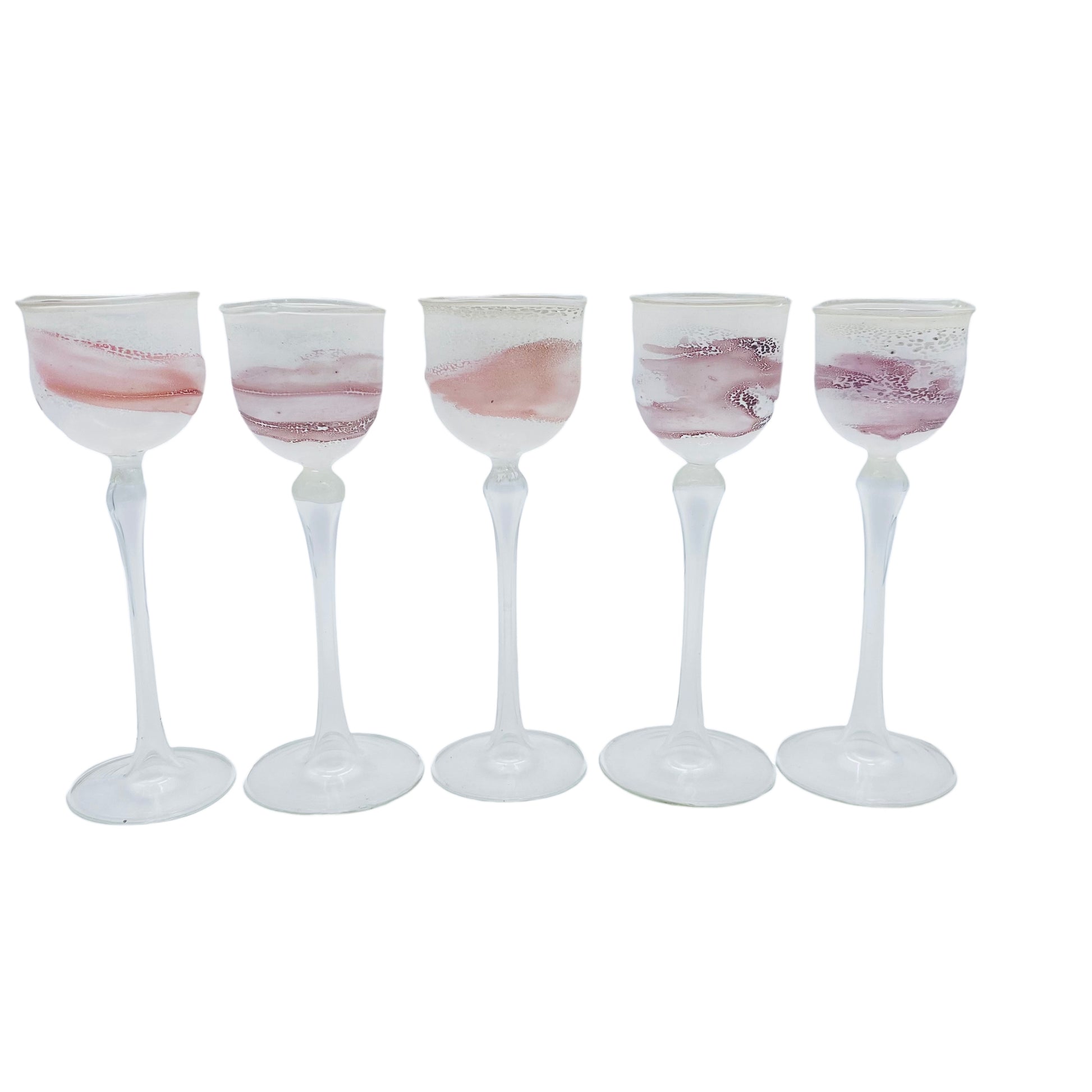 Likörgläser weiß rosa mundgeblasen handgefertigt 5er Set Glas Vintage