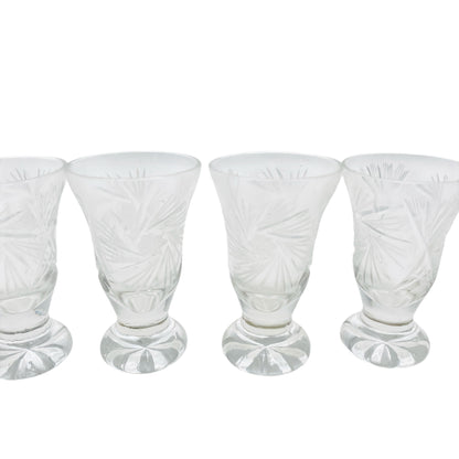 Vintage Schnapsgläser beschliffen mit Sternen 1950er 1960er Jahre Gläser Glas
