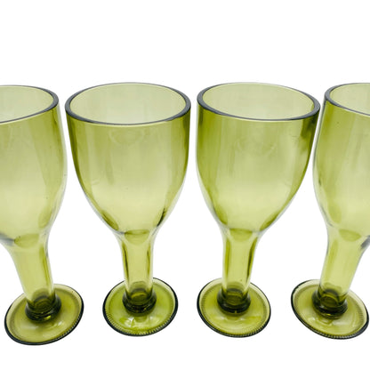 Vintage Weinrömer 70er Jahre 4er Set grün Pressglas Weingläser mit füllbarem Stiel